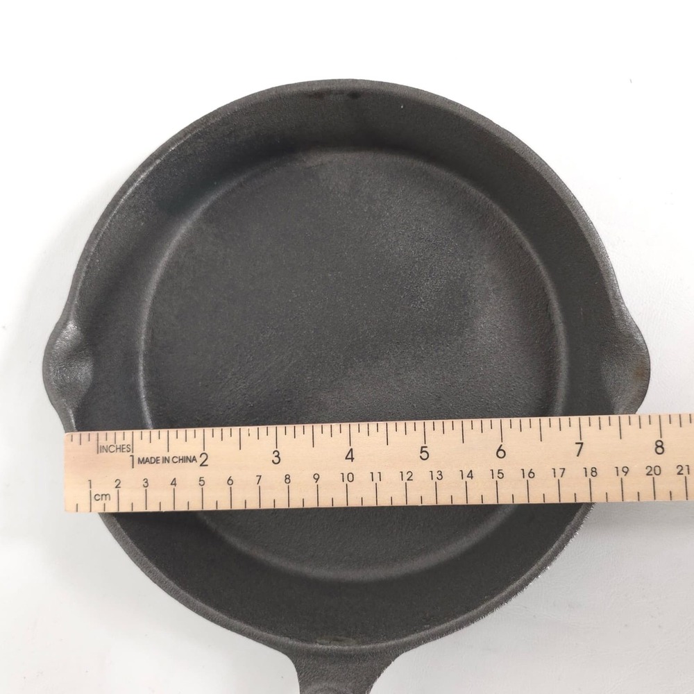 NEW Cast Iron Skillet Pan 8" Inch - Picture 5 of 7